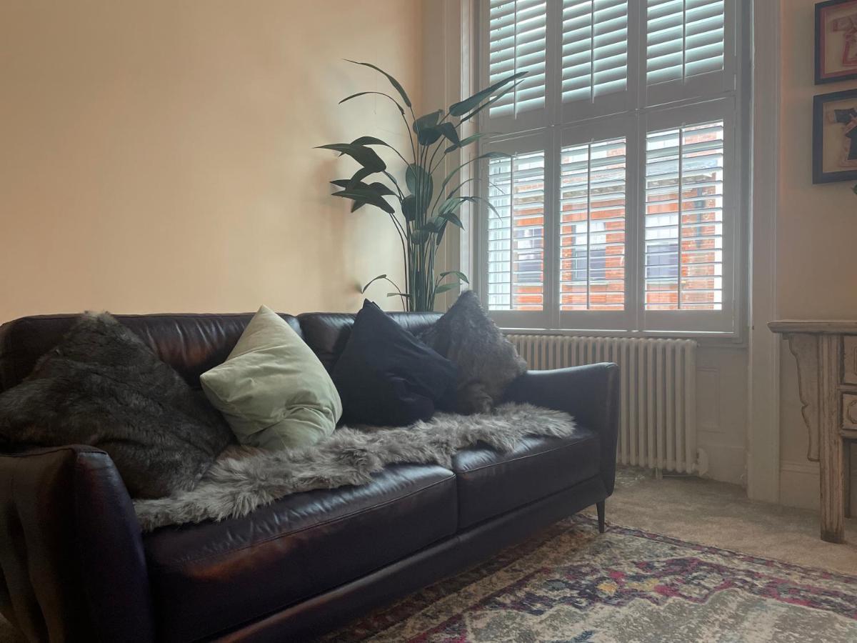 Luxury Apartment Opposite The Shambles York Buitenkant foto
